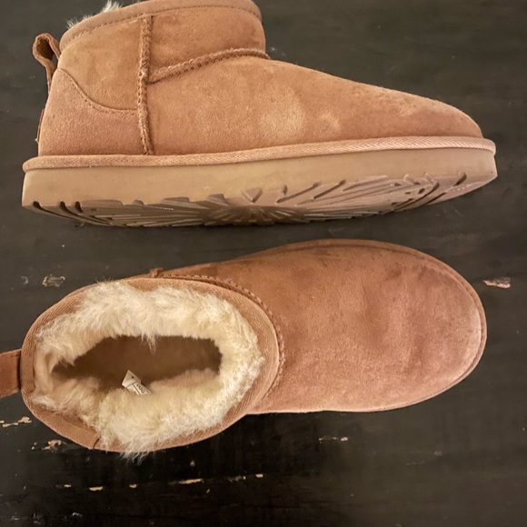 UGG Shoes - Ultra Mini Chestnut Women’s Uggs